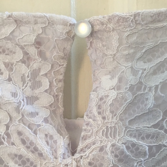 LADIES’ nanette (Nanette Lepore) Lacy Top (S) - Picture 9 of 10